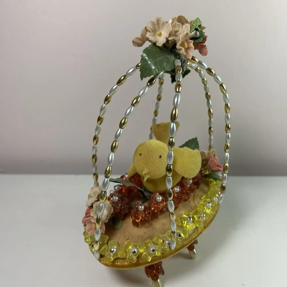 Vintage Beaded Push Pin Easter Basket 5.5” Tall Soap Beads Felt Chick Flowers